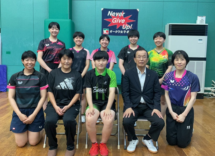 �������K